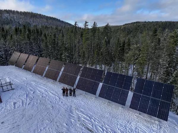 Referenzen: Custom-Solarmodule-02