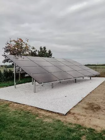 Referenzen: Custom-Solarmodule-08